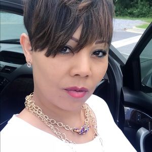 Meet your Posher, Tonya